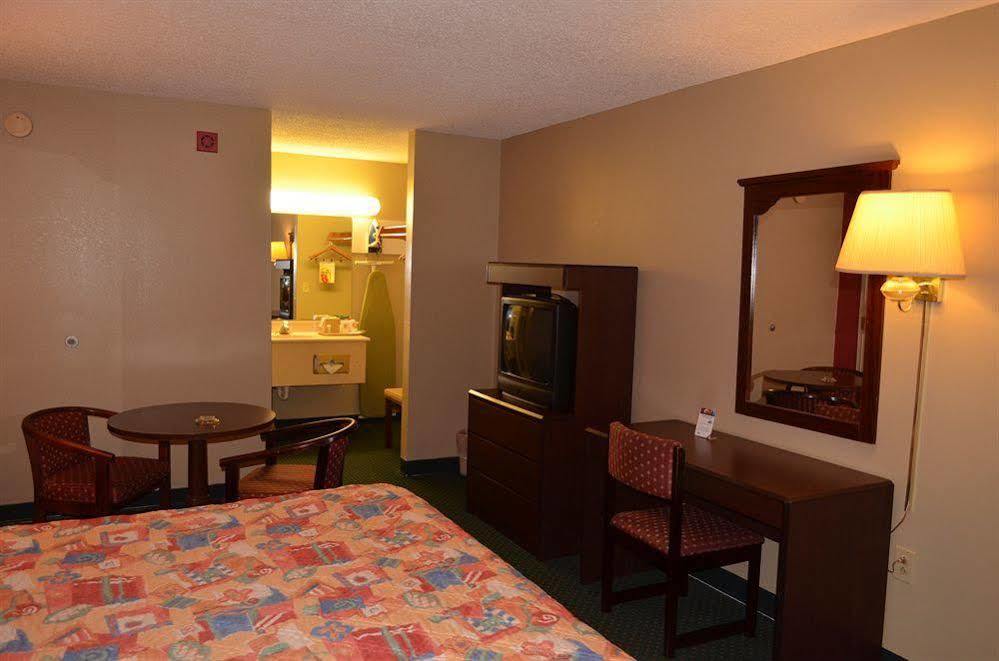 Red Roof Inn Savannah North I-95 - Port Wentworth Zewnętrze zdjęcie